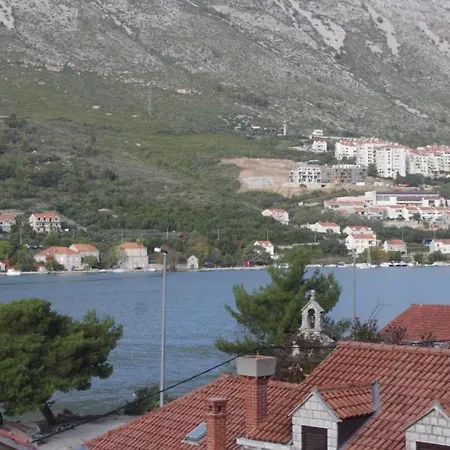 Apartment By The Sea Sustjepan, - 5249 *